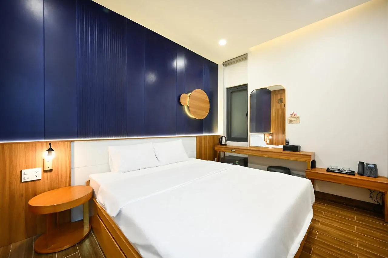 Lotus Airport Hotel Saigon 호치민