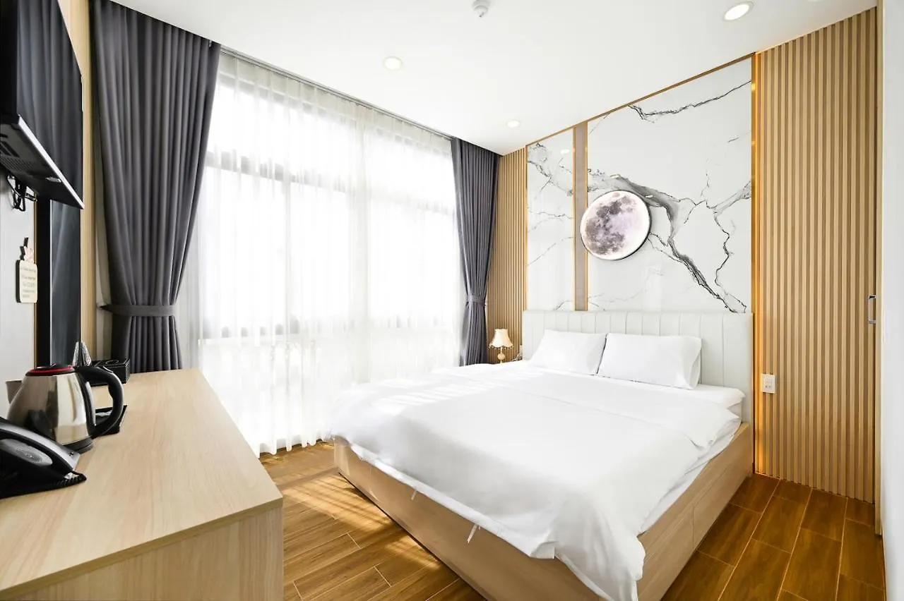 Lotus Airport Hotel Saigon 호치민